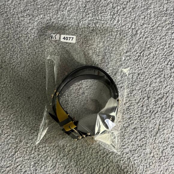 CAbi Genuine Leather Belt Womens M Mustard Yellow Black Ornamental Embossed - Picture 9 of 9